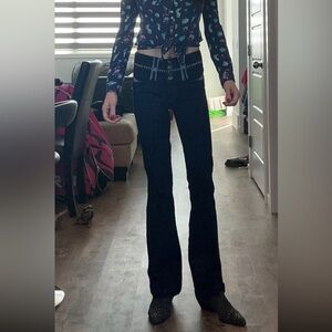 Vintage Brussi Women's dark blue Flare Jeans with Accent Stitching